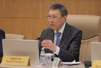 25 членов избиркомов наказали за вбросы бюллетеней на выборах в Казахстане