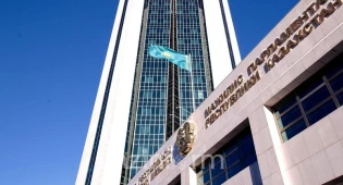 Что ждать от новых депутатов мажилиса? Мнение политологов