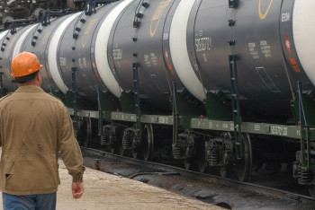 Фотография к новости: Казахстан вводит запрет на вывоз нефтепродуктов за пределы ЕАЭС