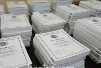 Фотография к новости: Не препятствовать доступу адвокатов к материалам уголовных дел поручил глава государства