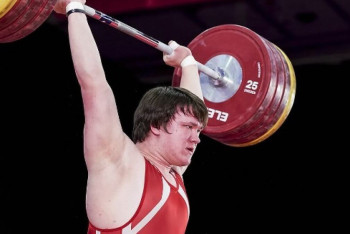 Фотография к новости: Сборная Казахстана по тяжелой атлетике стала первой на чемпионате мира