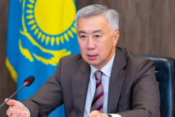 "Класть руку на сердце я не могу" - Жумангарин не верит в дальнейшее подорожание продуктов