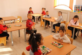 Фотография к новости: В Шымкенте чиновники систематически брали взятки у владельцев частных детсадов