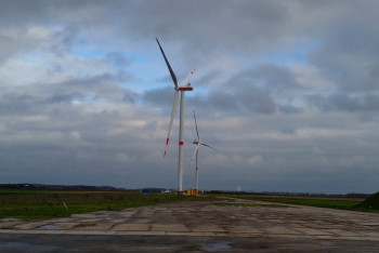 Фотография к новости: Зелёное будущее Казахстана: вытеснят ли ТЭЦ ветровые и солнечные электростанции