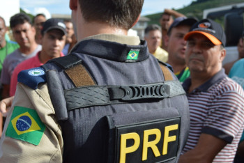 Фотография к новости: Мужчина с топором напал на детсад в Бразилии, четверо детей погибли