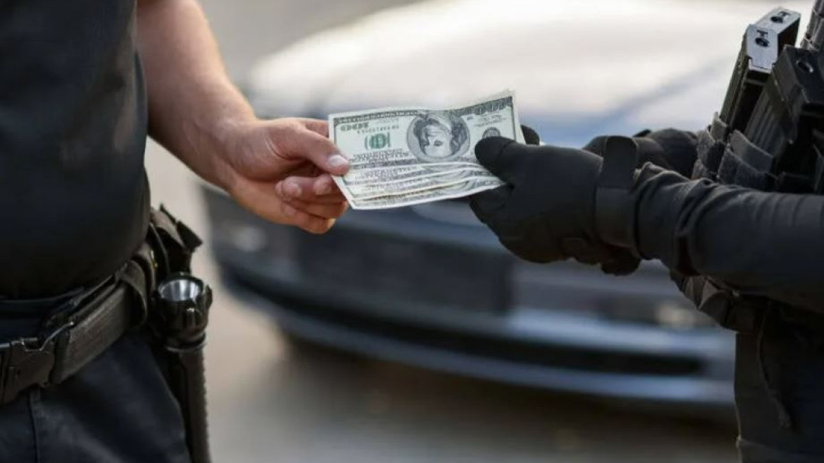 twitter.com/cyberpress_ak