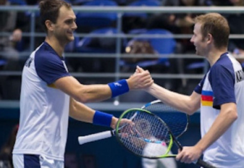 Фотография к новости: Казахстанцы вышли в полуфинал теннисного турнира в Хьюстоне