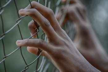 Фотография к новости: На семь месяцев посадили неплательщика алиментов в Мангистауской области