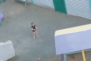 Фотография к новости: Полуголый малыш сбежал из детского сада в Караганде