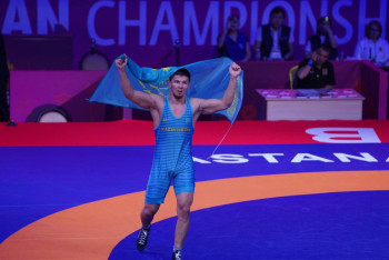 Фотография к новости: Токаев поздравил призёров чемпионата Азии