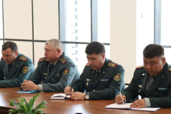 Фотография к новости: Соцподдержку военнослужащих обсудили в регионах Казахстана