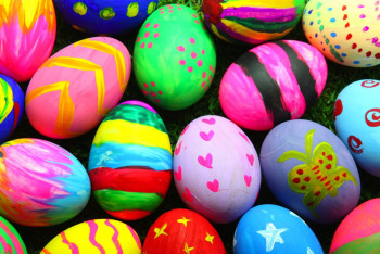 Фотография к новости: Врач предупредила, какие пасхальные яйца нельзя есть