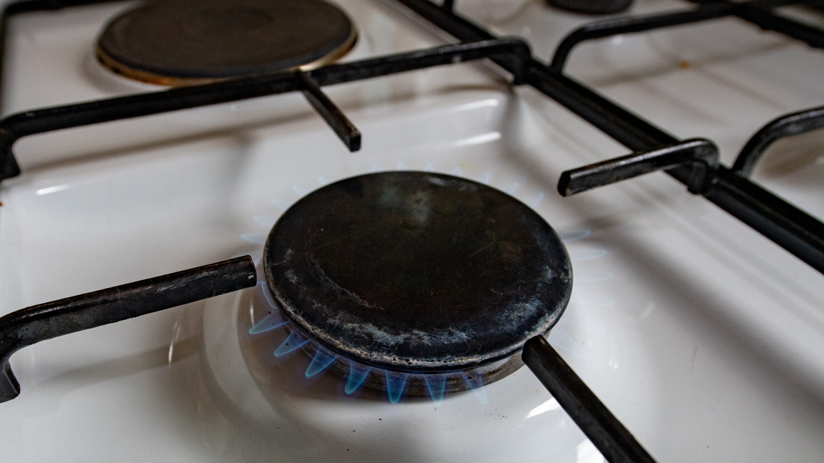 Жаловаться на соседей, использующих баллонный газ, призвали в Караганде