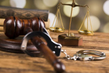 Фотография к новости: Главу перинатального центра и его зама осудили в Шымкенте