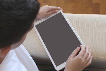 Фотография к новости: В Казахстане предлагают создать детскую сим-карту