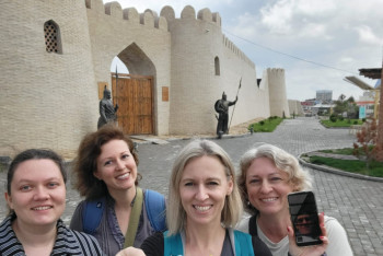 Фотография к новости: "Очень милые люди" — туристы из Израиля и Франции в восторге от Шымкента