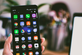 Как в Казахстане будут блокировать телефоны, ввезённые контрабандой