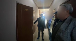Труп женщины обнаружили в отеле в Алматинской области