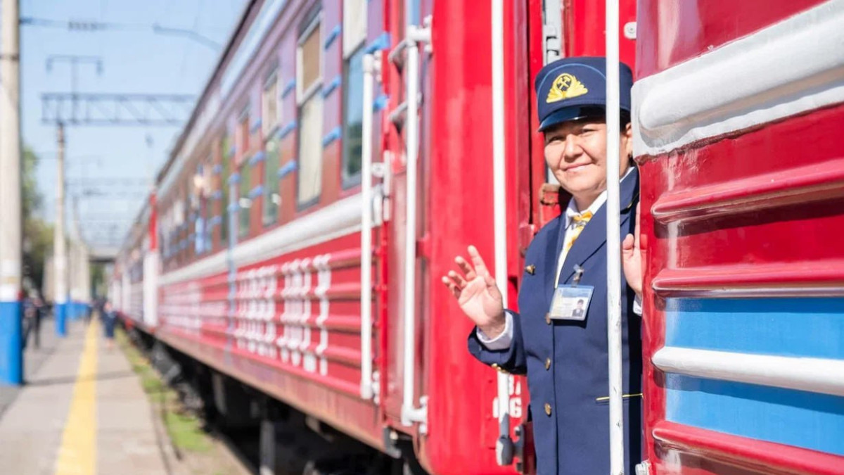 Шесть отдалённых сел в Алматинской области посетит медпоезд "Саламатты Қазақстан"