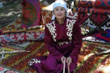 Фотография к новости: Женщин не принижали, дочерей берегли. Этнографы рассказали об истинных казахских традициях