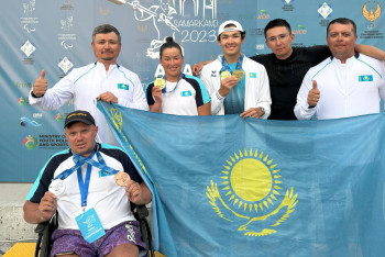 Фотография к новости: Казахстанцы завоевали 10 медалей на чемпионате Азии по параканоэ