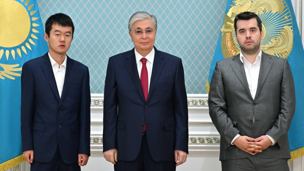 Токаев поздравил чемпиона мира по шахматам