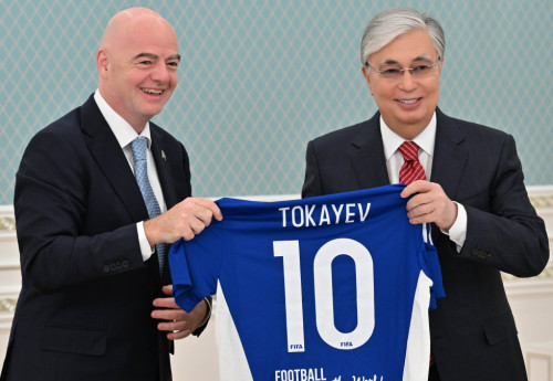 Фотография к новости: ФИФА готова содействовать развитию футбола в Казахстане