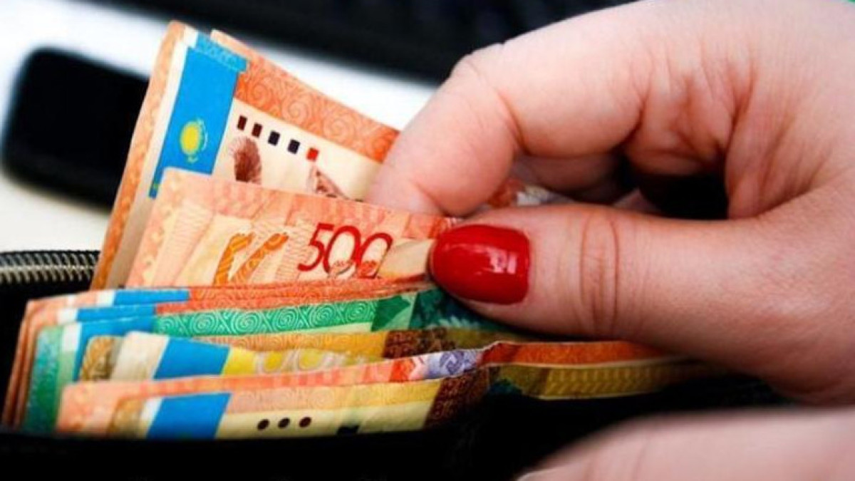 300 тысяч тенге за несуществующие вакансии платили жители Актюбинской области