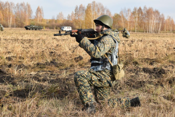 Фотография к новости: Через год учёбы становишься другим человеком: курсанты академии Нацгвардии рассказали о своих буднях