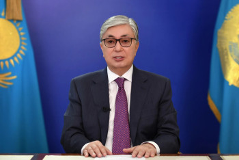 Фотография к новости: Токаев поздравил казахстанцев с Днём Победы