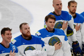 Фотография к новости: Стало известно, кто из сборной Казахстана поедет на ЧМ-2023 по хоккею в Латвию