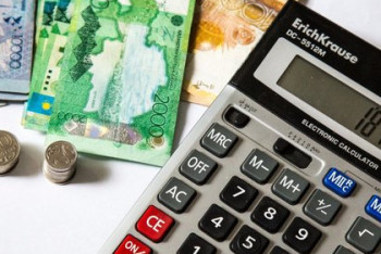 Фотография к новости: Более миллиона казахстанцев имеют долги по налогам на имущество и транспорт