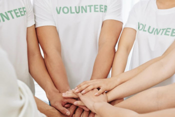 Фотография к новости: В Казахстане стартовал приём заявок для участия в Международном форуме волонтёров