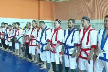 Фотография к новости: Имамы вышли на татами в Шахтинске