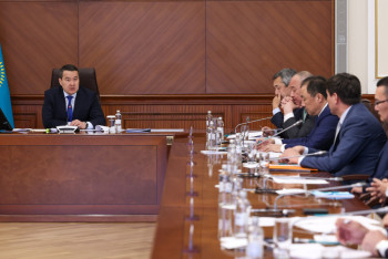 Фотография к новости: Средний бизнес должен стать драйвером роста обрабатывающей промышленности — премьер