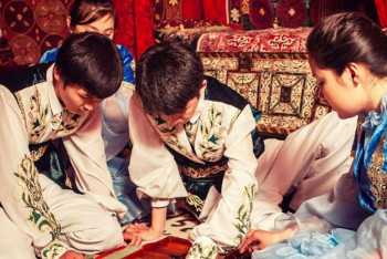 Фотография к новости: Тогызкумалак или байга: какие национальные игры казахстанцы любят больше всего