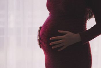 Фотография к новости: Права беременных пациенток нарушали в 30 поликлиниках Актау