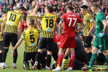 Фотография к новости: Футболист "Кайрата" попал в реанимацию после матча с "Актобе"