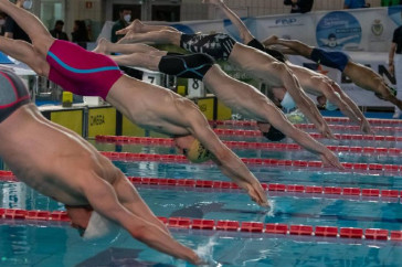 Фотография к новости: Рекорд Азии и медали привезли казахстанские пара пловцы из Германии