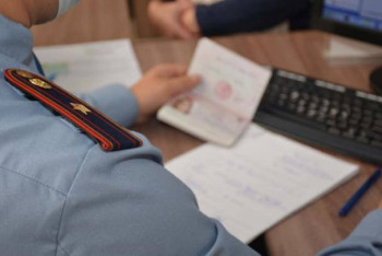 Фотография к новости: В полиции опровергли смерть женщины после допроса в ВКО