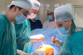 Фотография к новости: Врачи спасли жизнь алматинцу, упавшему с восьмого этажа