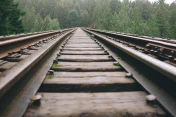 Фотография к новости: В Казахстане снова подорожали билеты на поезд