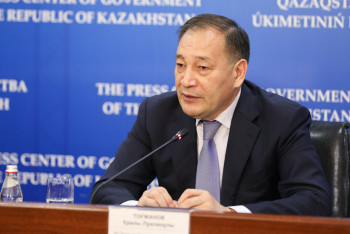 Фотография к новости: Аким Актюбинской области опроверг информацию о пышном праздновании своего юбилея