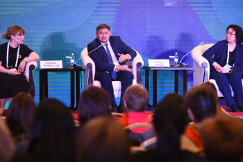 Казахстанцев могут обязать копить детям на обучение