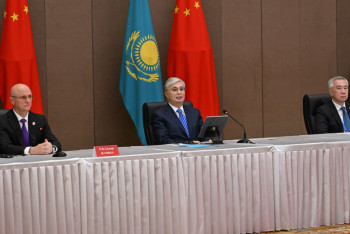 Фотография к новости: Мы нарастим взаимный товарооборот с Китаем до 40 млрд долларов - Токаев