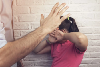 Родители стали чаще бить детей и нарушать их права - Минпросвещения РК