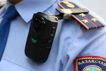 Пьяный водитель сбил полицейского в Алматы