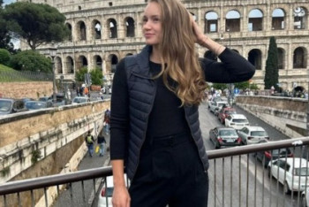 Фотография к новости: Елена Рыбакина показала атмосферные фото с выходных в Италии