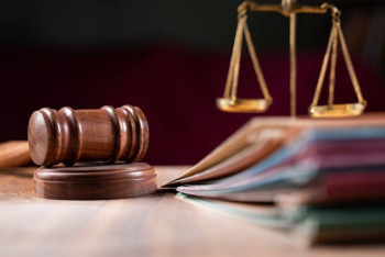 Фотография к новости: Костанаец получил 10 суток ареста за брань в автобусе