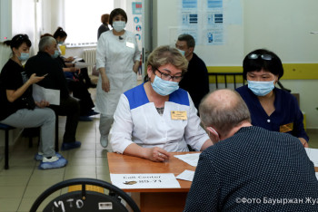 Фотография к новости: Ситуация намного сложнее, чем кажется - экс-министр Биртанов высказался о работе ОСМС